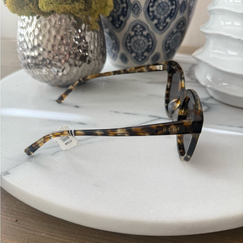 Diff Gia Sunglasses - Picture 4 of 8
